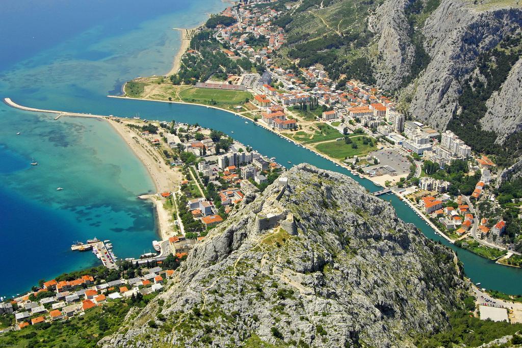 Luno Daire Omiš Dış mekan fotoğraf